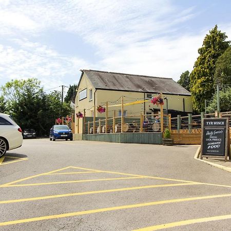 Tyr Winch Hotel Cardiff Bagian luar foto