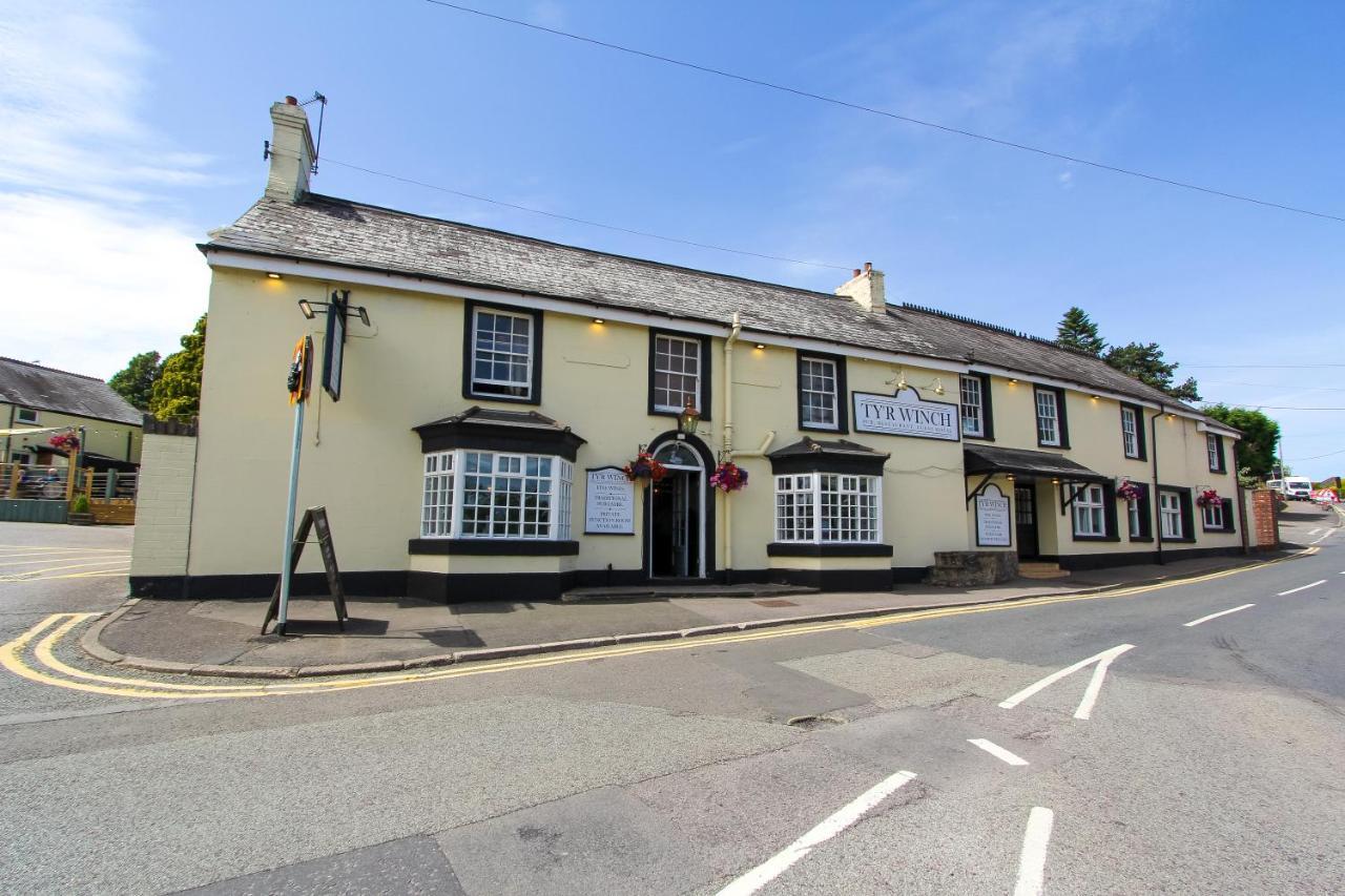 Tyr Winch Hotel Cardiff Bagian luar foto