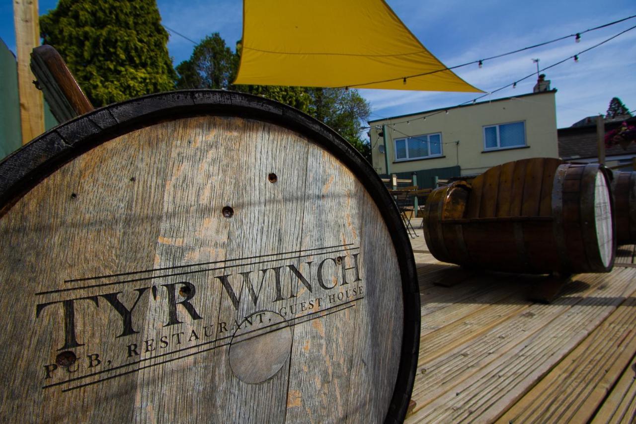 Tyr Winch Hotel Cardiff Bagian luar foto